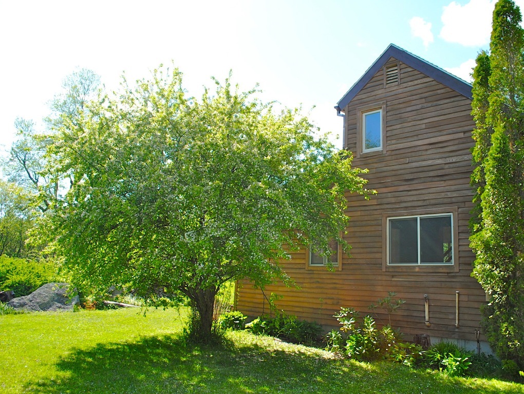 84 Access Road Becket, MA 01223 - Photo 4 of 28 Side
