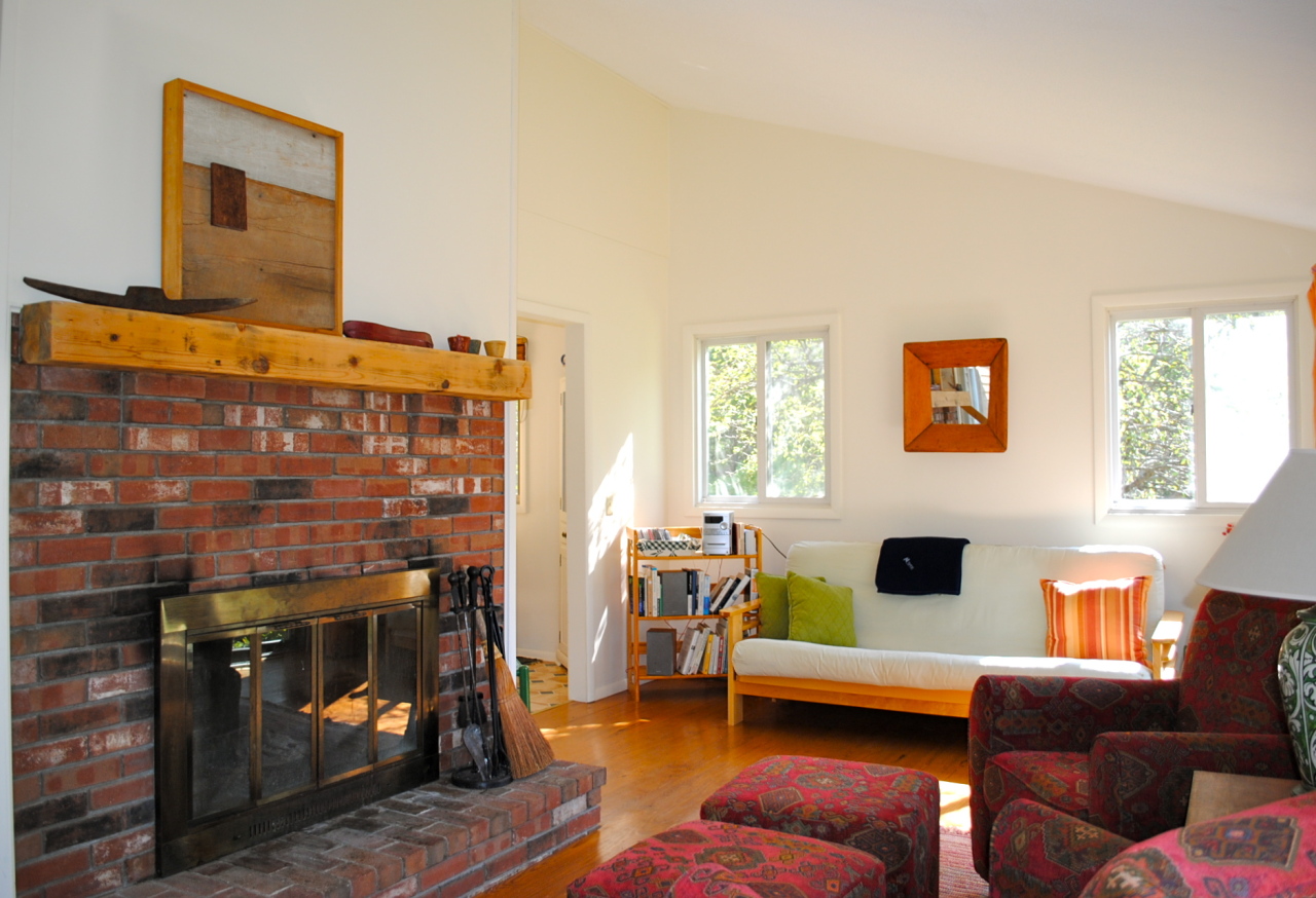 84 Access Road Becket, MA 01223 - Photo 5 of 28 Fireplace