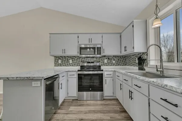 $300,000 | 6429 Savanna Court, St. Cloud, MN 56303