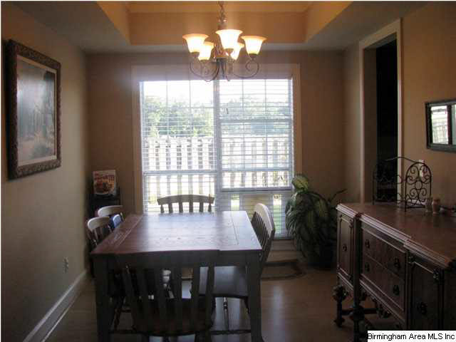 317 Nottingham Drive Calera, AL 35040 - Photo 2 of 20