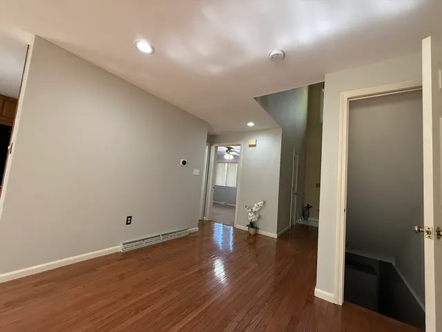 wooden floor in an empty room with wooden floor