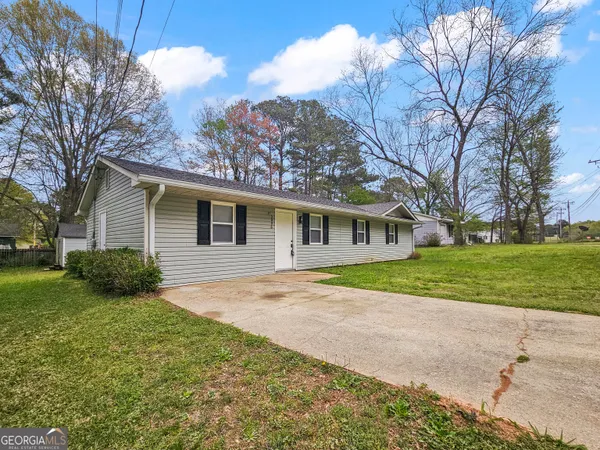 $1,895 | 3006 Stanton Road Southeast, Conyers, GA 30094