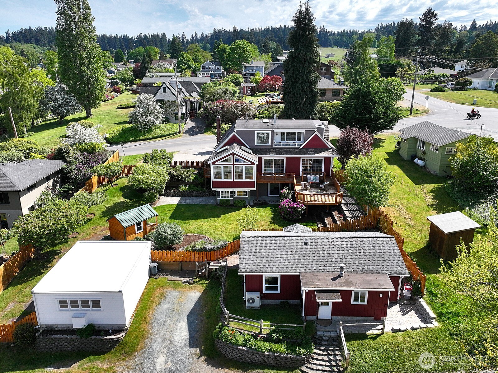 428 Second Street Langley, WA 98260 - Photo 1 of 40
