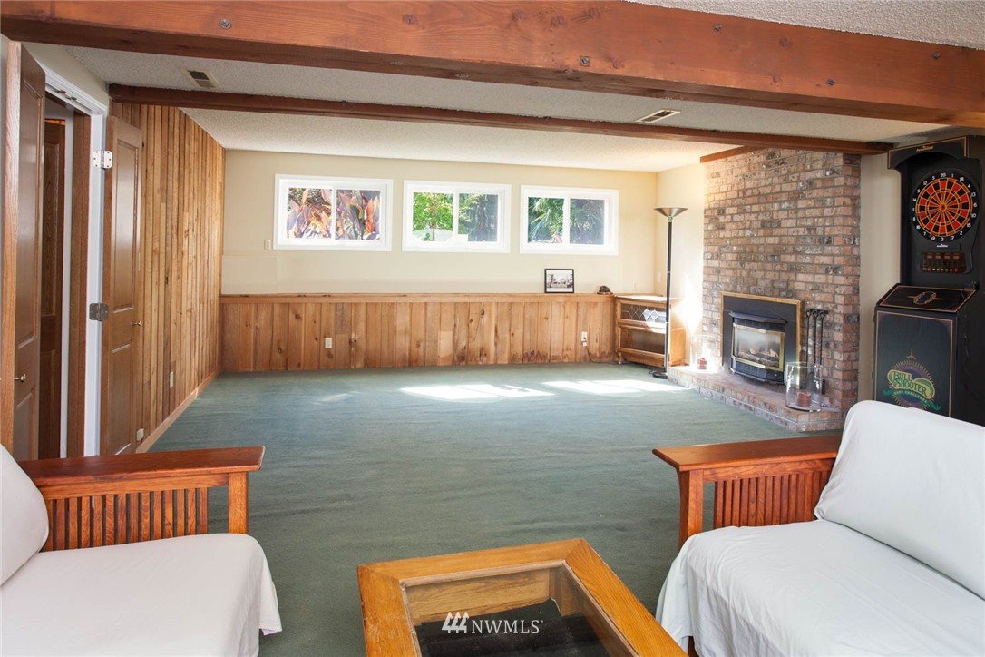 15614 Southeast 173rd Street Renton, WA 98058 - Photo 19 of 25 Gallery Image 19