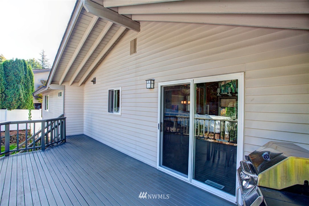 15614 Southeast 173rd Street Renton, WA 98058 - Photo 21 of 25 Gallery Image 21