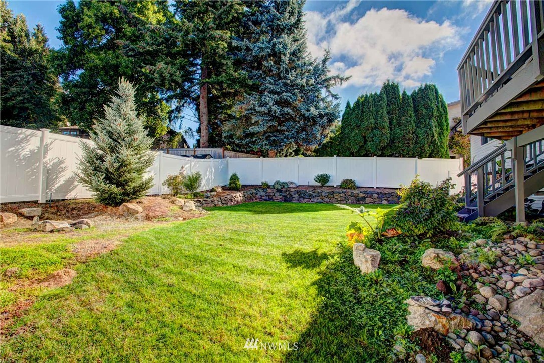 15614 Southeast 173rd Street Renton, WA 98058 - Photo 24 of 25 Gallery Image 24