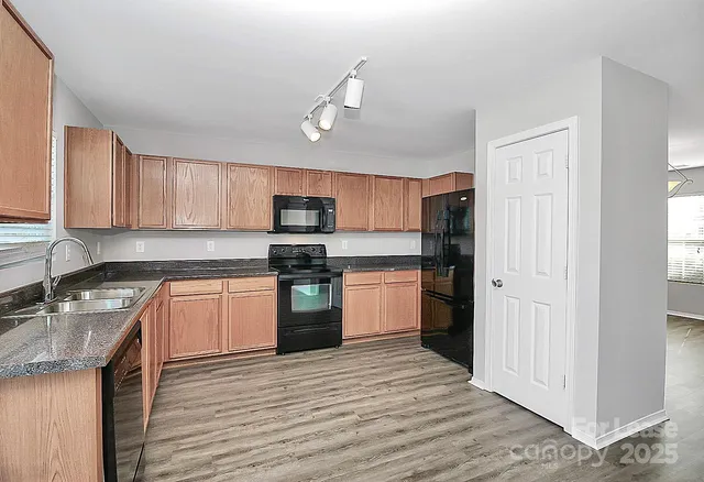 $2,295 | 1532 April Knoll Court, Huntersville, NC 28078