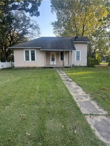 $70,500 | 500 Park Street, Pleasanton, KS 66075