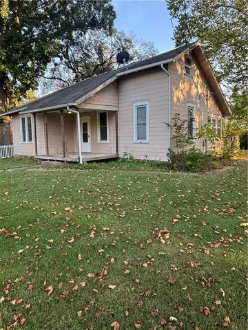 $70,500 | 500 Park Street, Pleasanton, KS 66075