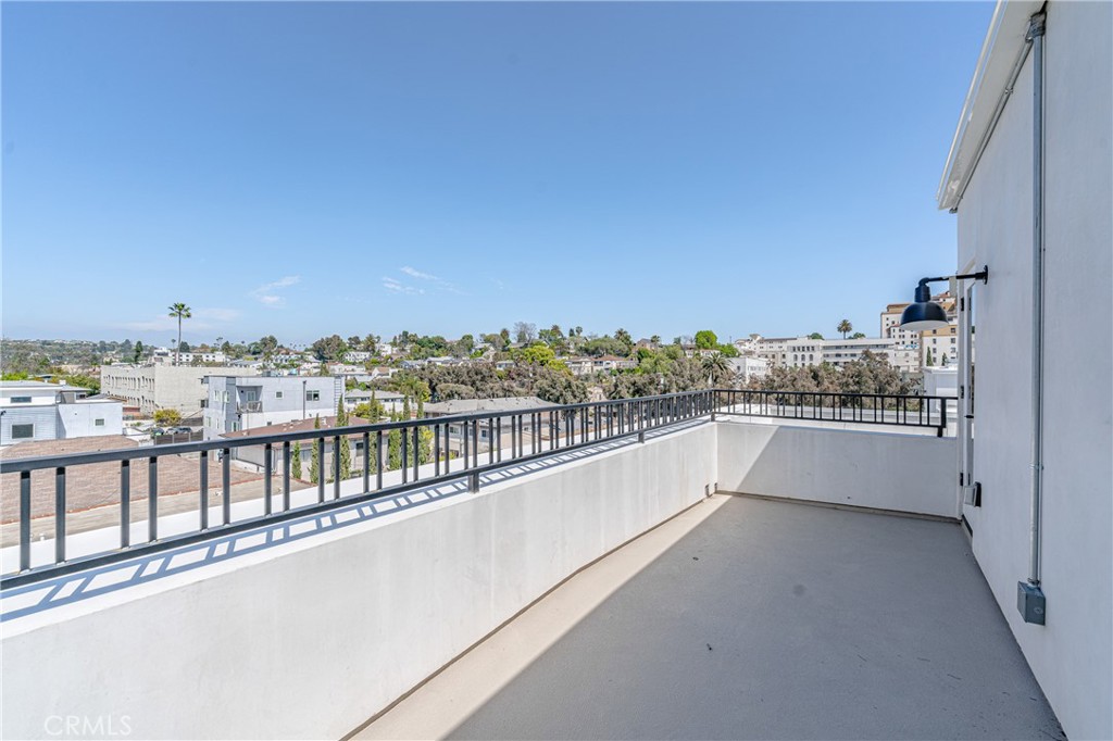 614 1/2 North Rampart Boulevard, Unit 1/2 Silver Lake, CA 90026 - Photo 31 of 41 a view of city from balcony