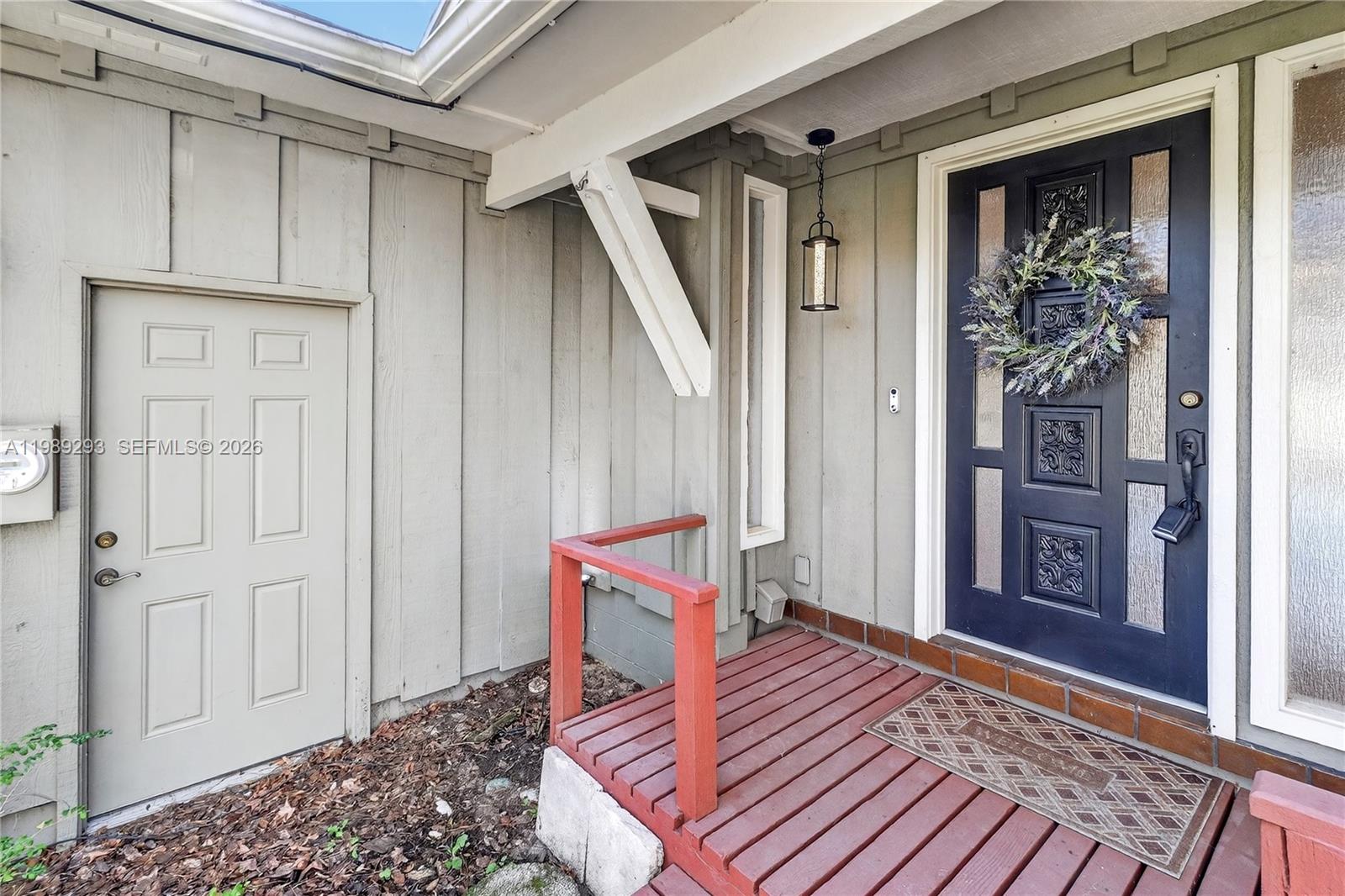 8435 Northwest 6 Avenue Gainesville, FL 32607 - Photo 21 of 52 Covered front entrance.