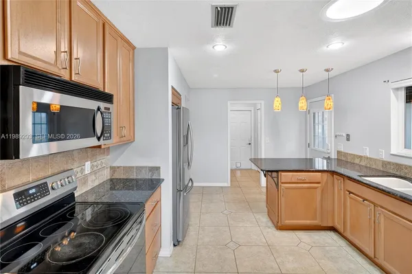 $515,000 | 8435 Northwest 6 Avenue, Gainesville, FL 32607