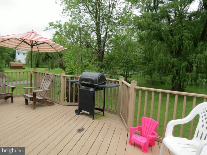 1219 South Rapps Dam Road Phoenixville, PA 19460 - Photo 20 of 22 Deck