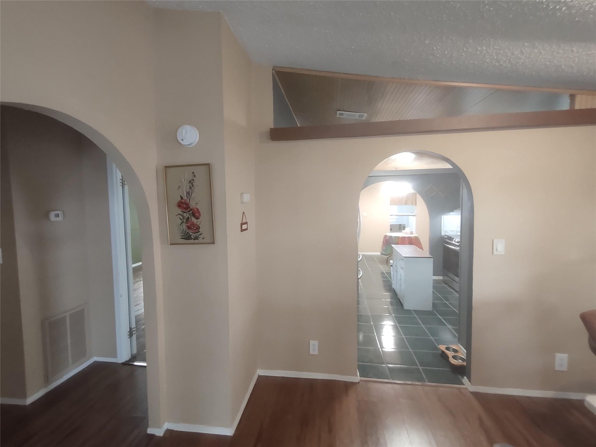 1576 Southwest 35th Circle Okeechobee, FL 34974 - Photo 13 of 42 a view of a livingroom with wooden floor