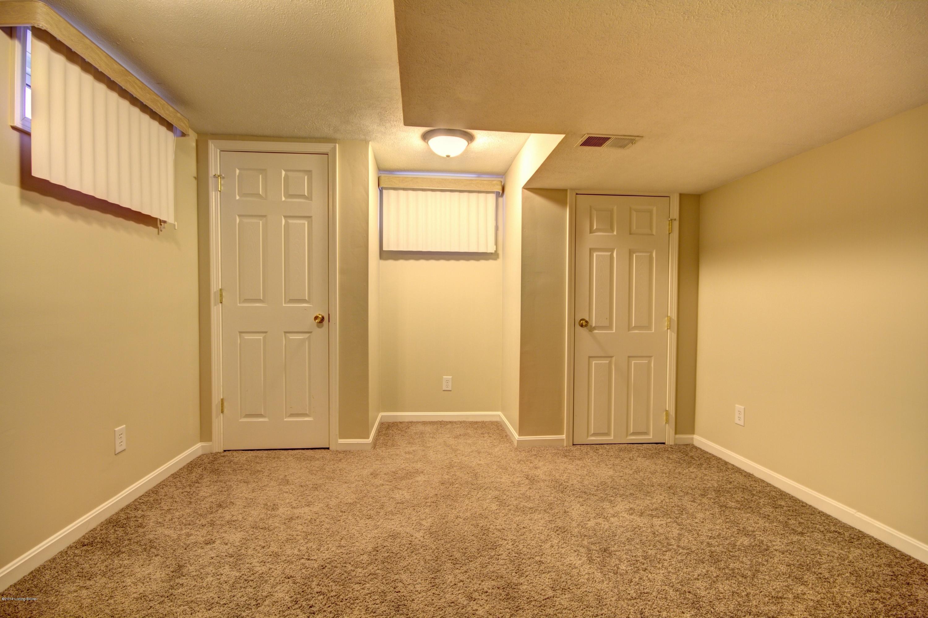 8904 La Costa Road Louisville, KY 40299 - Photo 35 of 44 Basement Bedroom
