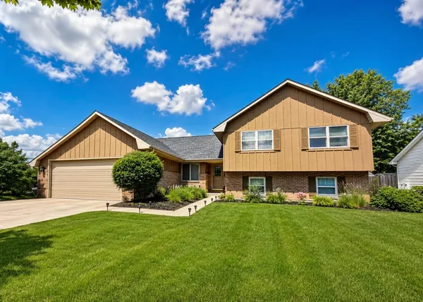 $479,900 | 2913 Vimy Ridge Drive, Joliet, IL 60435