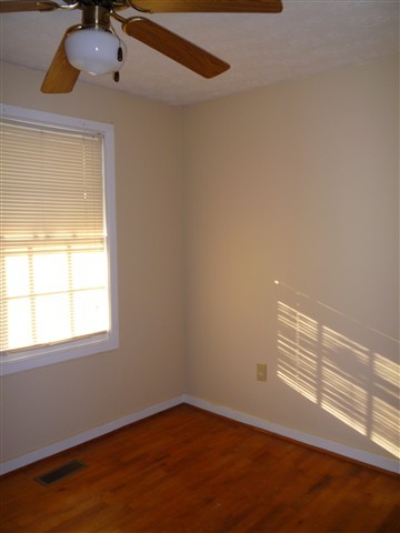 160 Burnt Tanyard Road West Union, SC 29696 - Photo 3 of 6 Gallery Image 3