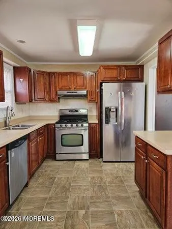 $525,000 | 23 Almond Drive, Toms River, NJ 08753