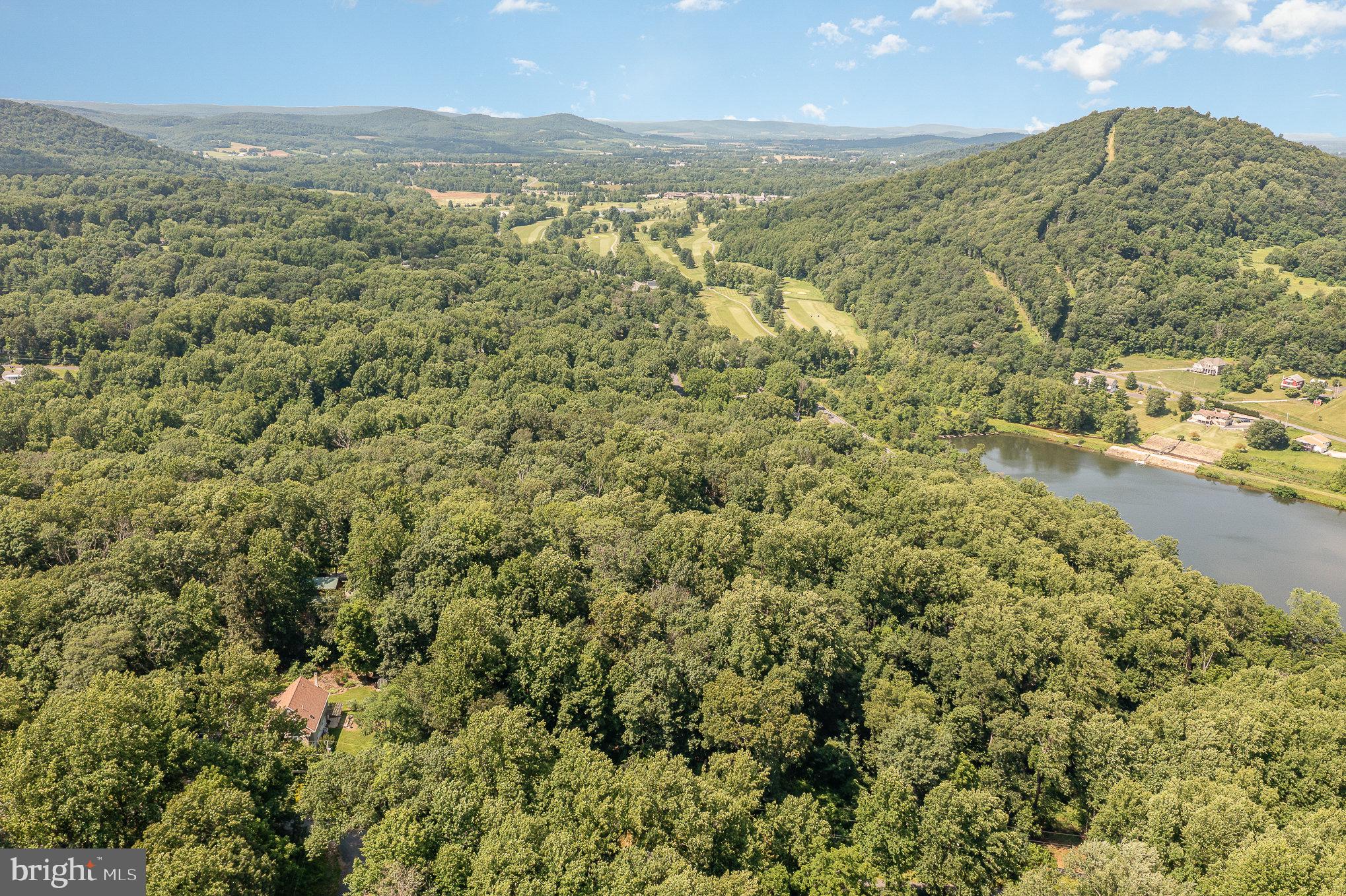 10 Dove Trail Fairfield, PA 17320 - Photo 1 of 33