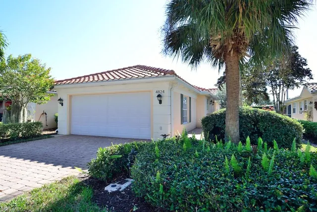 $2,700 | 4824 Lasqueti Way, Naples, FL 34119