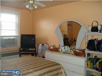 7426 Rugby Street Philadelphia, PA 19138 - Photo 3 of 11 Gallery Image 3