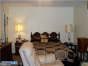 7426 Rugby Street Philadelphia, PA 19138 - Photo 4 of 11 Gallery Image 4