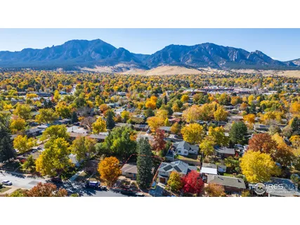 $990,000 | 725 South 45th Street, Boulder, CO 80305