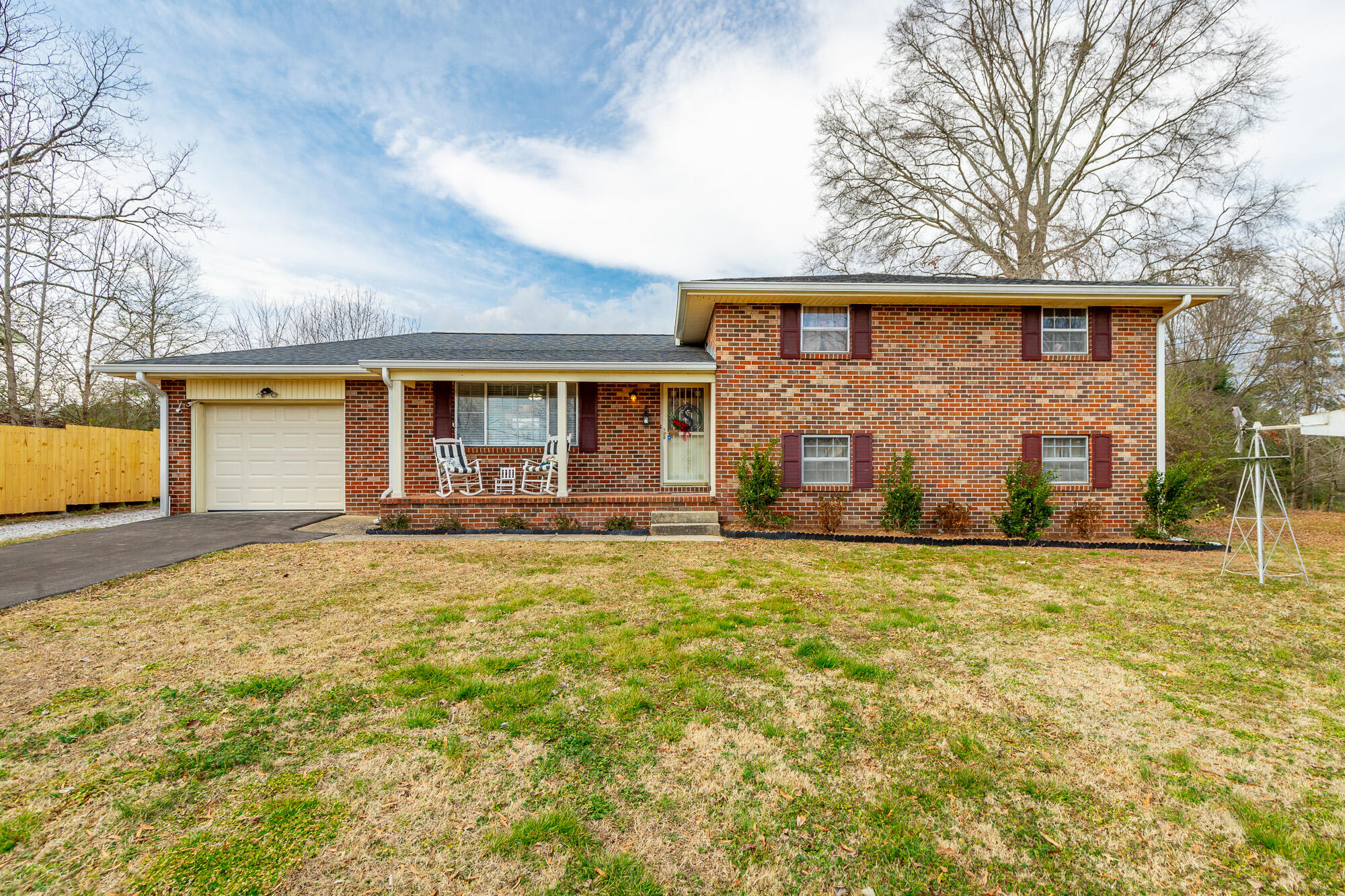 181 Sherry Drive Ringgold, GA 30736 - Photo 2 of 66 181 Sherry Drive HD-52