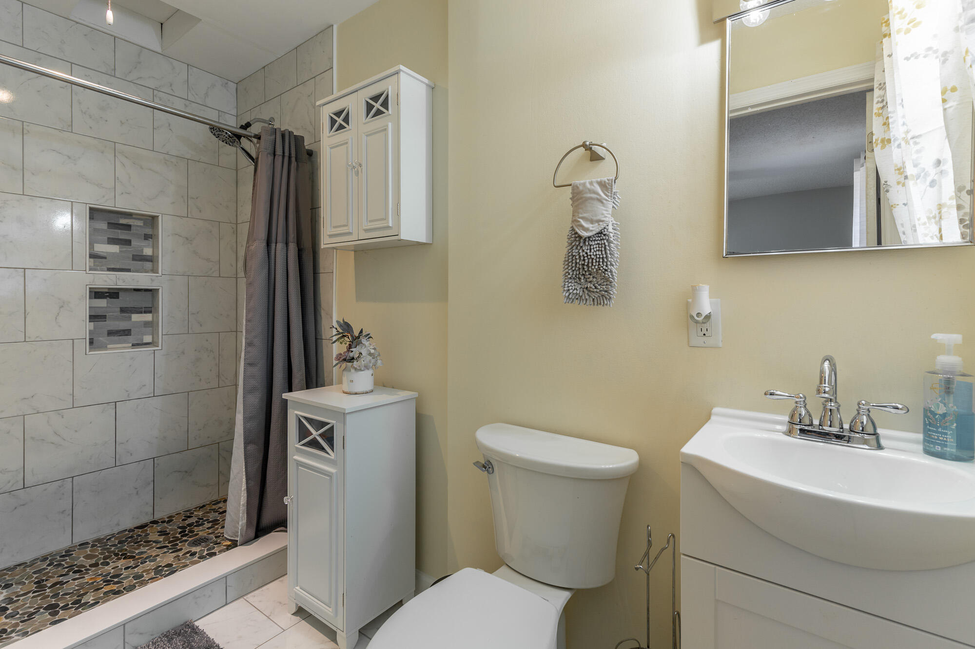 181 Sherry Drive Ringgold, GA 30736 - Photo 37 of 66 181 Sherry Drive HD-17