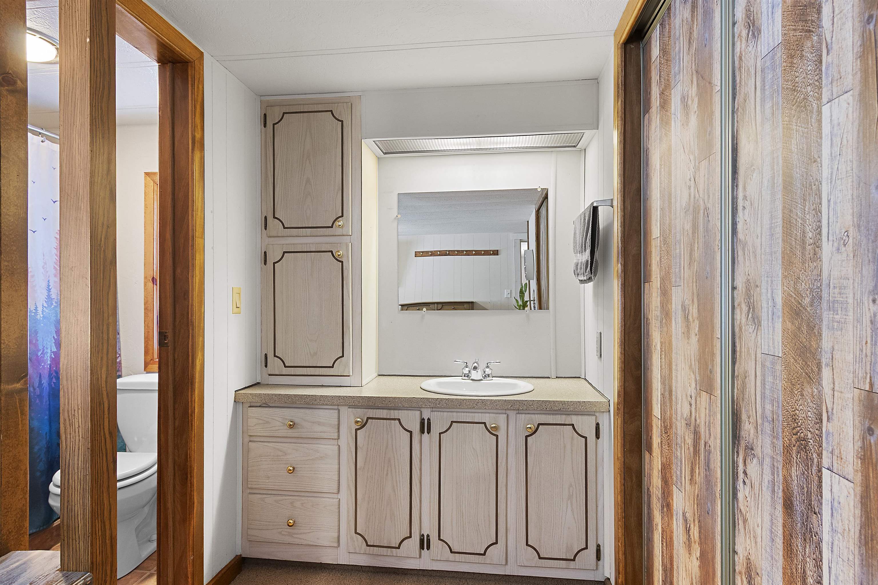 W6524 County Road R Niagara, WI 54151 - Photo 23 of 33