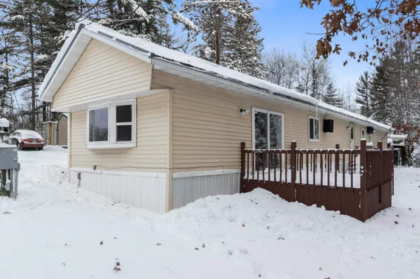 $142,000 | W6524 County Road R, Niagara, WI 54151