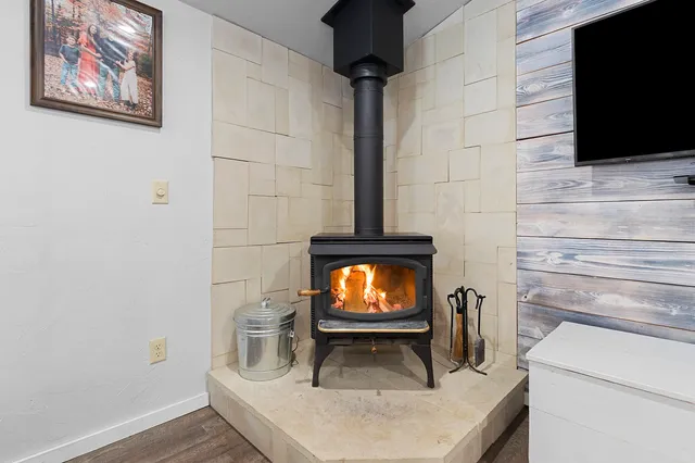 $144,900 | W6524 County Road R, Niagara, WI 54151