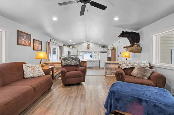 $142,000 | W6524 County Road R, Niagara, WI 54151