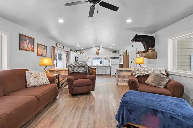 $144,900 | W6524 County Road R, Niagara, WI 54151