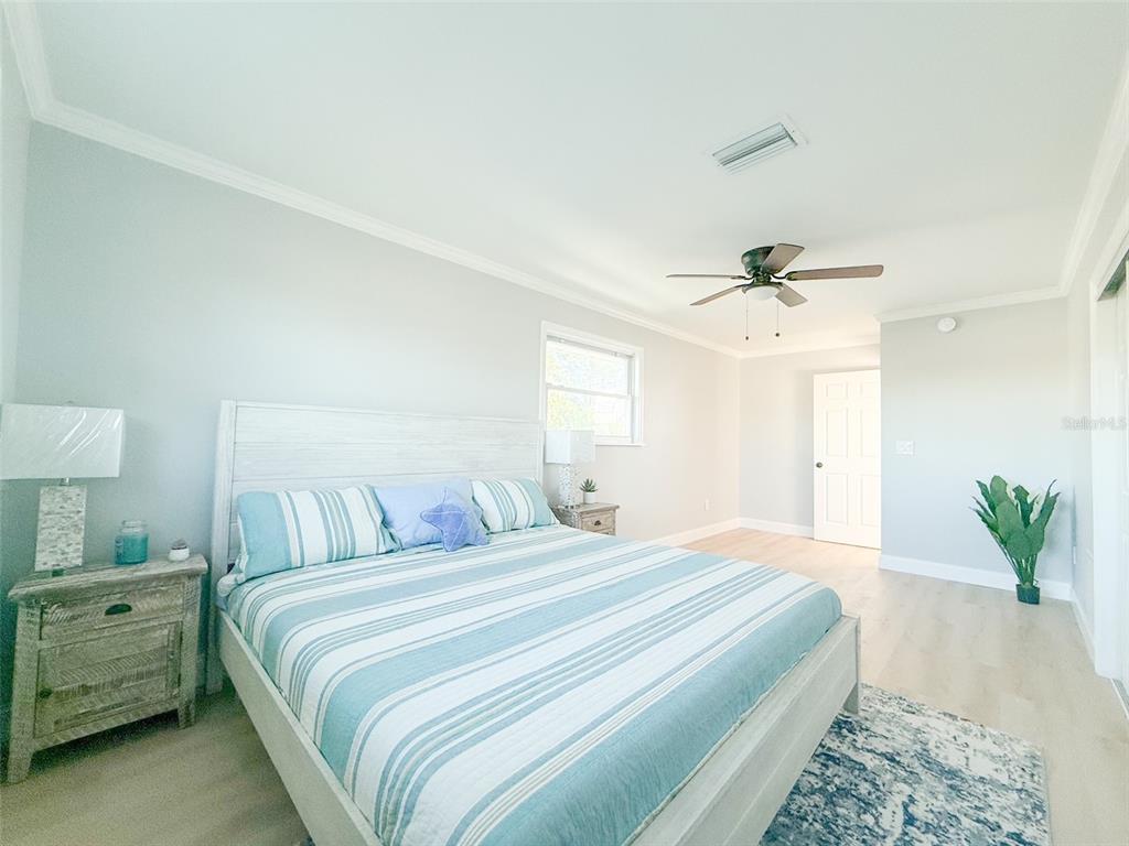 13290 3rd Street East Madeira Beach, FL 33708 - Photo 17 of 28