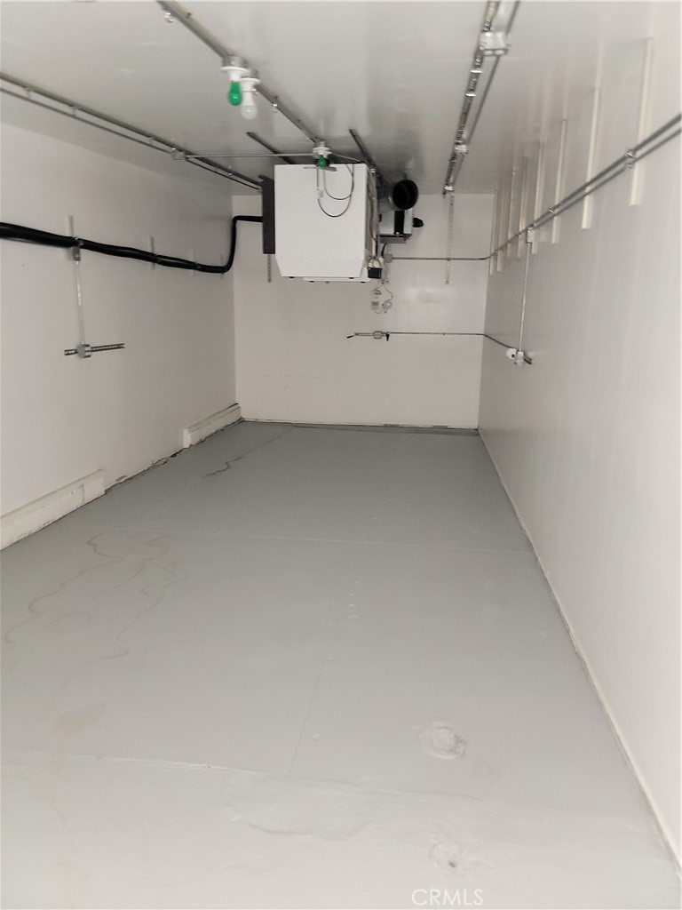 9939 Commerce Avenue Tujunga, CA 91042 - Photo 12 of 12 a view of a garage