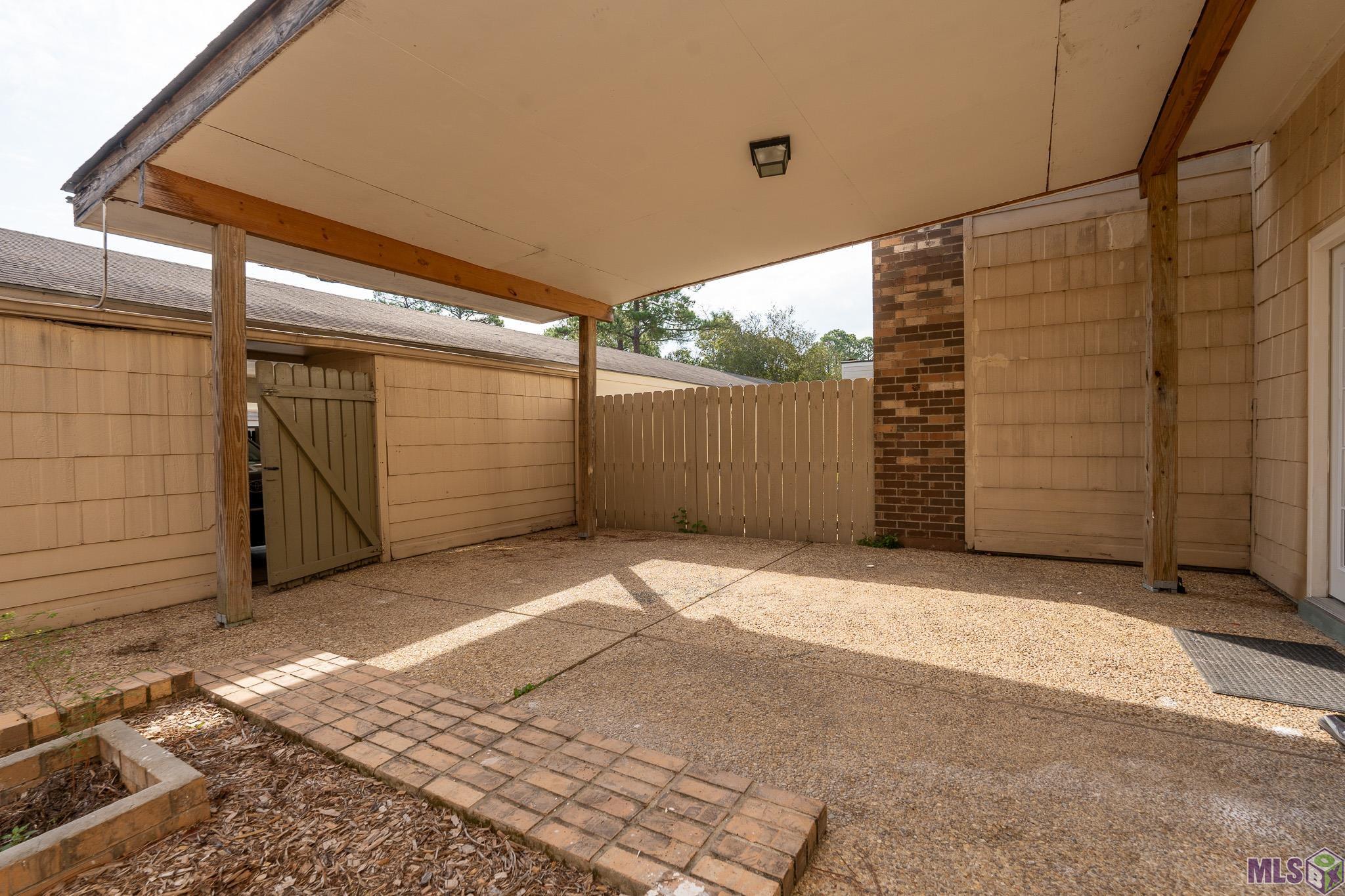 2434 Shadowbrook Drive Baton Rouge, LA 70816 - Photo 26 of 32 Gallery Image 26
