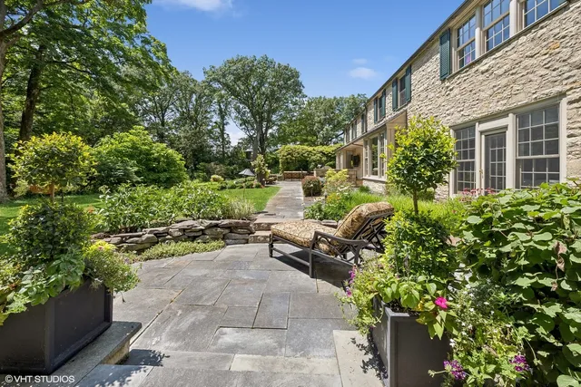 $5,995,000 | 875 Country Club Road, St. Charles, IL 60174