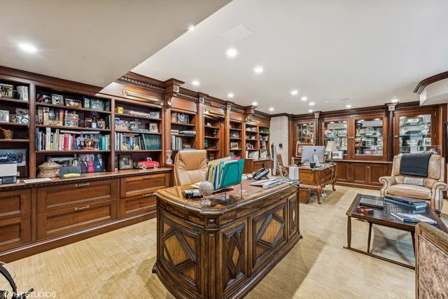 $5,995,000 | 875 Country Club Road, St. Charles, IL 60174