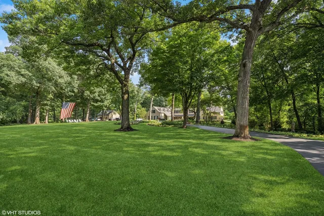$5,995,000 | 875 Country Club Road, St. Charles, IL 60174