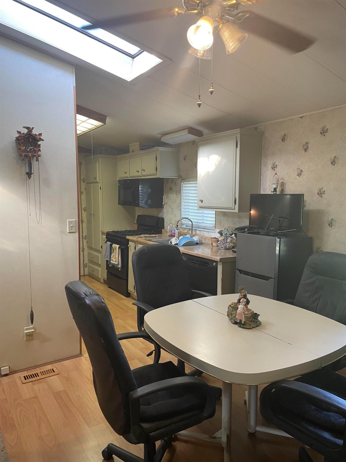 17576 Highway 120 Ripon, CA 95366 - Photo 9 of 26