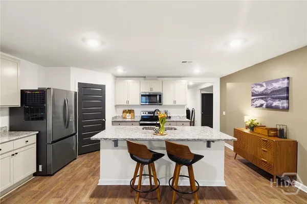 $2,750 | 394 Coconut Drive, Bloomingdale, GA 31302