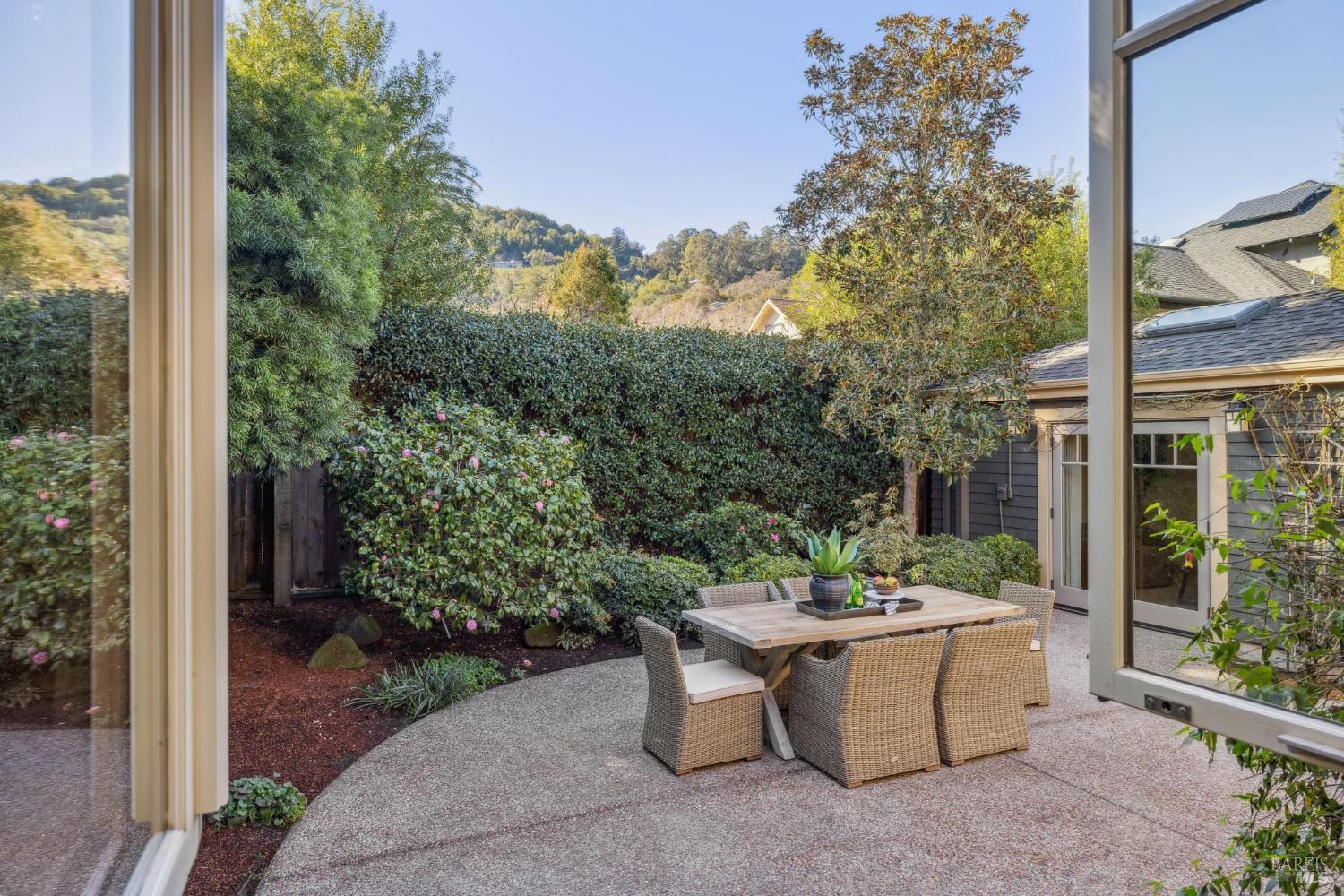 75 Kensington Road San Anselmo, CA 94960 - Photo 29 of 69