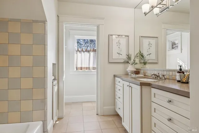 $3,250,000 | 75 Kensington Road, San Anselmo, CA 94960