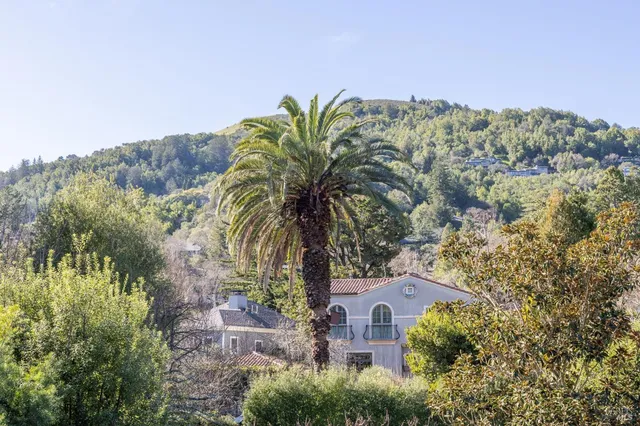 $3,250,000 | 75 Kensington Road, San Anselmo, CA 94960