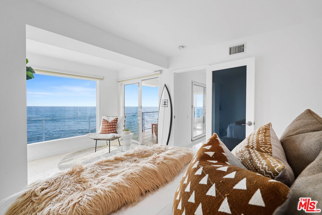 20140 Pacific Coast Highway Malibu, CA 90265 - Photo 20 of 27