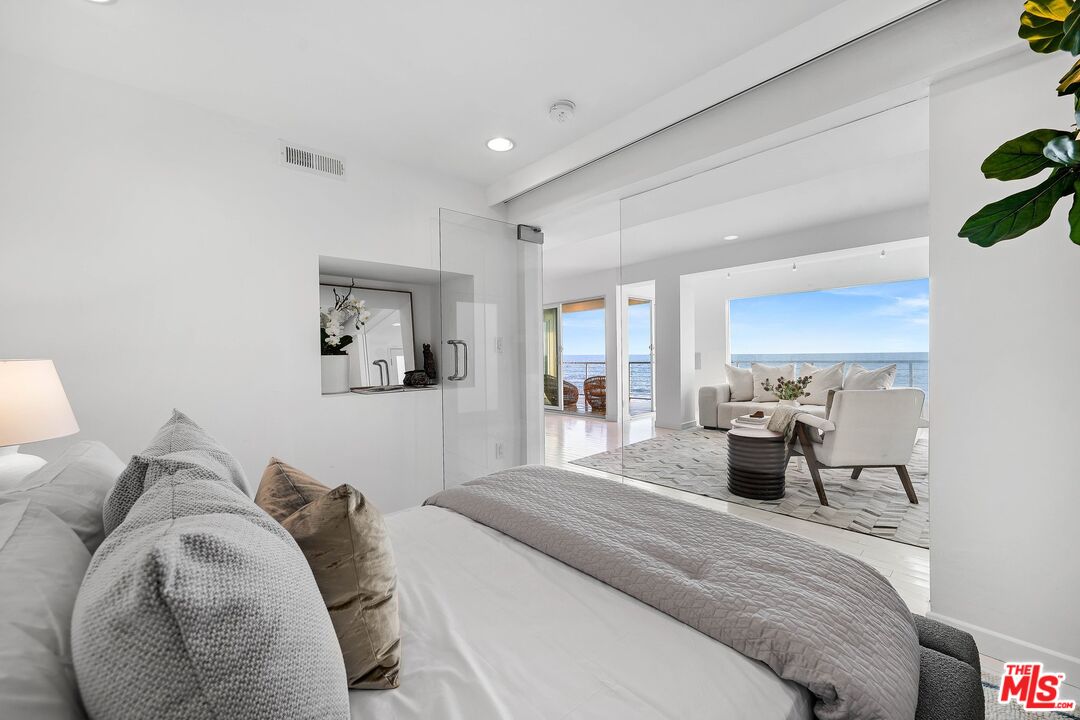 20140 Pacific Coast Highway Malibu, CA 90265 - Photo 21 of 27