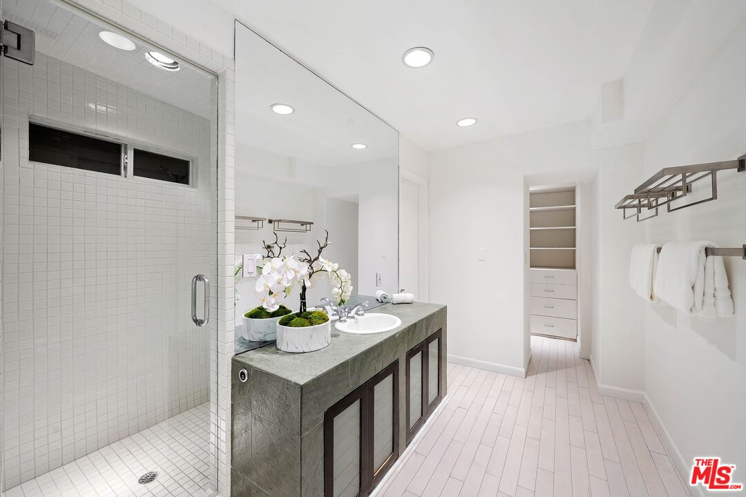 20140 Pacific Coast Highway Malibu, CA 90265 - Photo 22 of 27