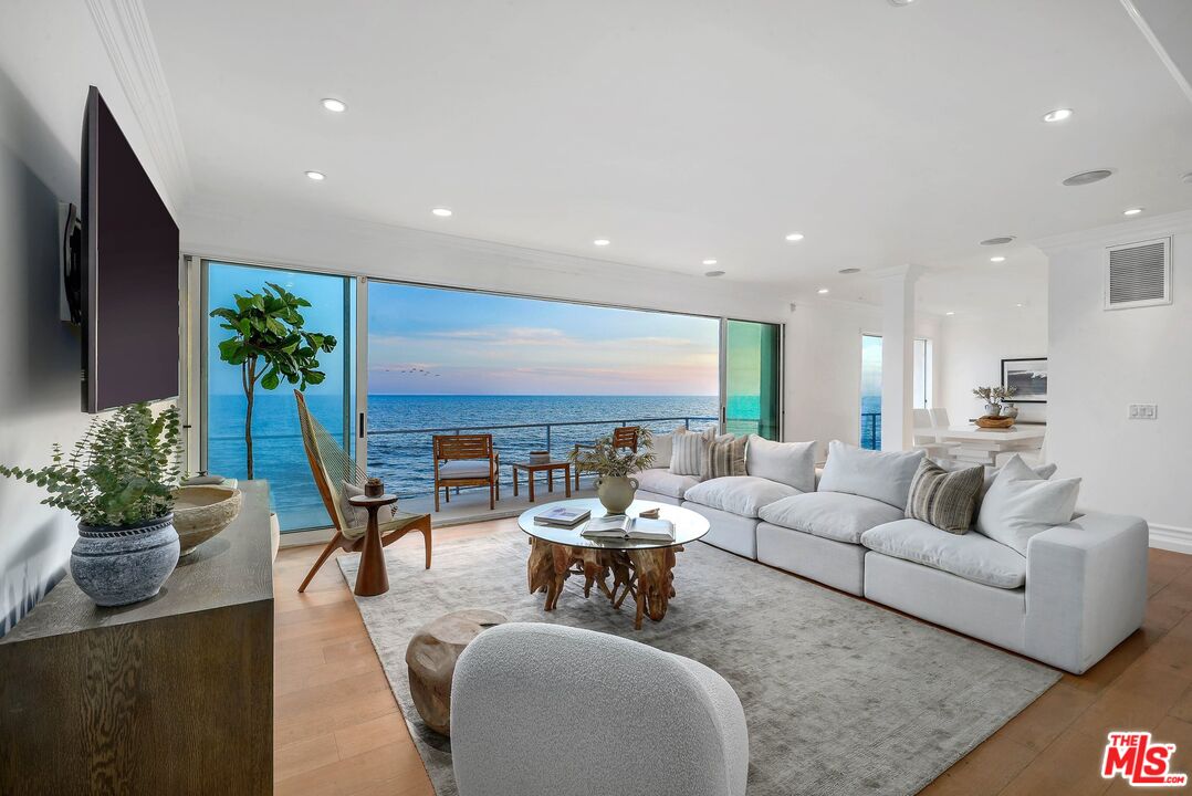 20140 Pacific Coast Highway Malibu, CA 90265 - Photo 23 of 27