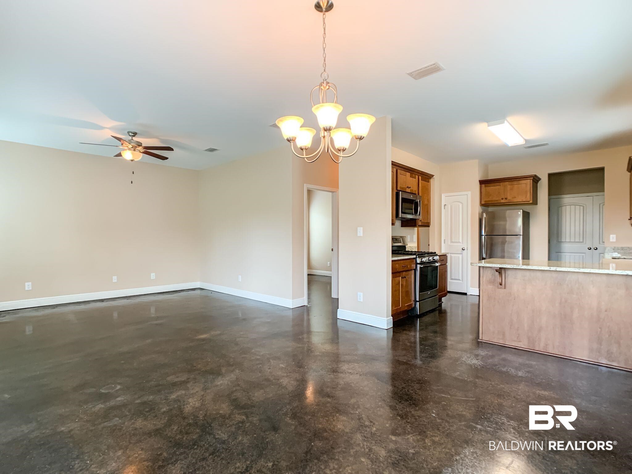 12867 Stables Drive, Unit A Daphne, AL 36527 - Photo 11 of 27